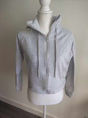 Yogalicious Light Gray Cloud Plush Jacket Size XS